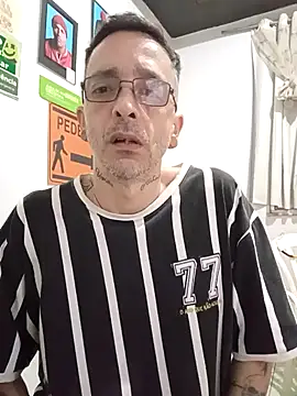 dinho carioca online show from October 2025 02:37:02 PM