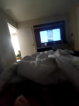 Snapshot of andrerj22 chatting on November 2025 01:50:01 PM andrerj22 online show from November 2025 01:50:01 PM