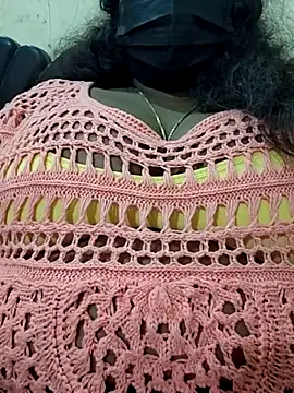 Snapshot of Silk_Smitha_27 chatting on November 2025 04:31:02 PM Silk Smitha 27 online show from November 2025 04:31:02 PM