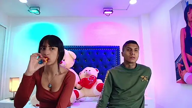 Damian and roxanne online show from November 2025 12:38:01 PM