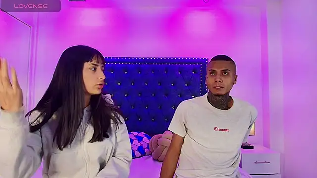 Damian and roxanne online show from April 2026 12:41:01 PM