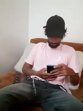 Alejandro92 cali online show from May 2026 05:07:01 PM