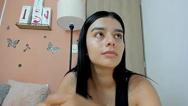 Snapshot of valerihouse chatting on February 2025 10:19:02 PM valerihouse online show from February 2025 10:19:02 PM
