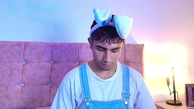 Snapshot of Ares_Alpha chatting on October 2025 03:59:01 AM Ares Alpha online show from October 2025 03:59:01 AM