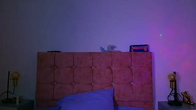 Snapshot of Ares_Alpha chatting on October 2025 07:37:01 PM Ares Alpha online show from October 2025 07:37:01 PM