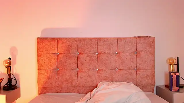 Snapshot of Ares_Alpha chatting on October 2025 06:37:01 PM Ares Alpha online show from October 2025 06:37:01 PM