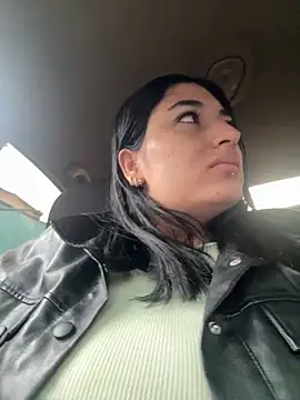 Scarlett 12 online show from October 2025 11:44:01 AM