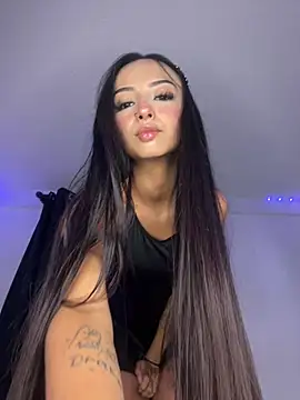 antonellariva  online show from April 2026 11:57:01 PM