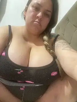 bruna438 online show from June 2026 09:14:02 PM