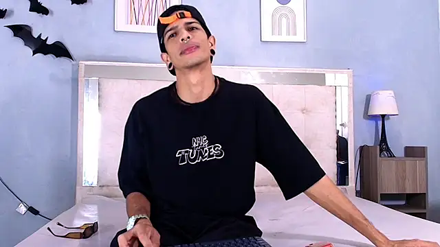 Franvill Trato online show from November 2025 05:11:01 PM