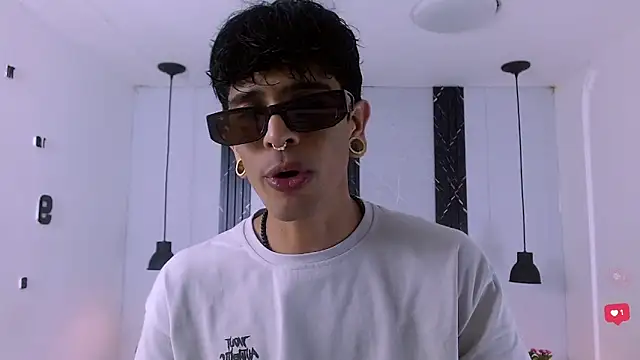 Franvill Trato online show from January 2026 07:28:01 PM