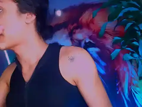 Snapshot of Cristal_Gem1 chatting on October 2025 05:43:02 AM Cristal Gem1 online show from October 2025 05:43:02 AM