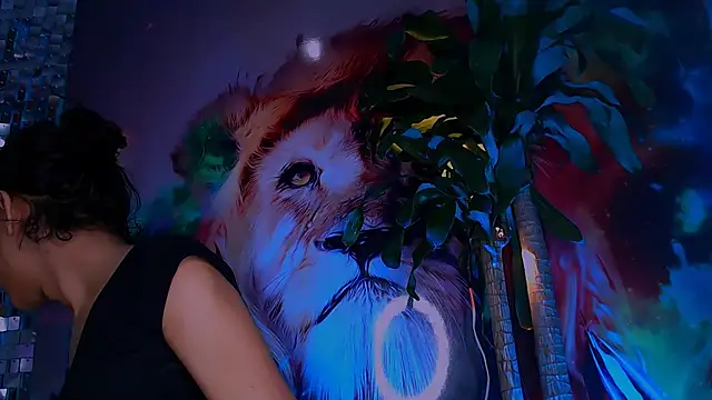 Snapshot of Cristal_Gem1 chatting on October 2025 04:57:01 AM Cristal Gem1 online show from October 2025 04:57:01 AM