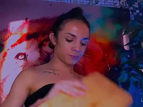 Snapshot of Cristal_Gem1 chatting on November 2025 11:58:01 AM Cristal Gem1 online show from November 2025 11:58:01 AM