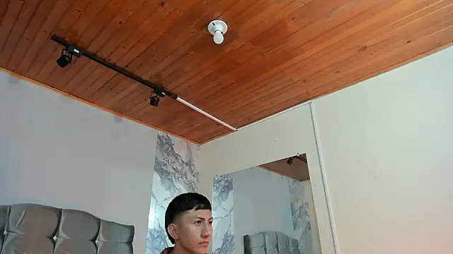 oliver mr  online show from February 2026 07:41:02 PM