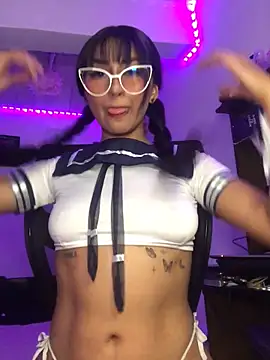 Samara SaenzV online show from October 2025 05:08:01 AM