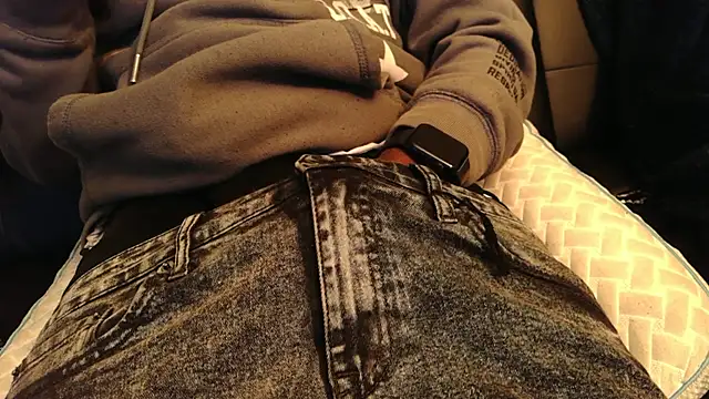 Rudeboy1116 online show from February 2026 07:58:02 AM