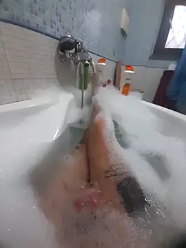 Snapshot of gigilola84 chatting on November 2025 03:57:01 PM gigilola84 online show from November 2025 03:57:01 PM