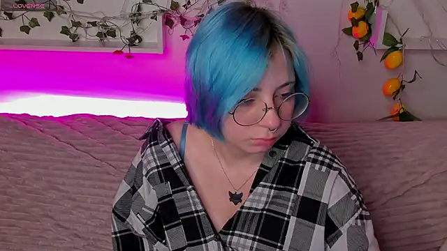 Penny Stanley online show from September 2025 02:05:01 AM