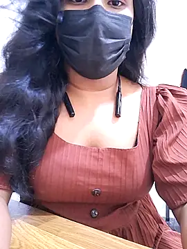 Snapshot of BeautyGirl_sara chatting on September 2025 05:20:01 AM BeautyGirl sara online show from September 2025 05:20:01 AM