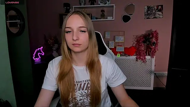 keylas moan online show from June 2026 03:44:01 PM