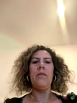 Snapshot of Paty_chic chatting on October 2025 02:29:02 PM Paty chic online show from October 2025 02:29:02 PM