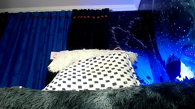 SemerHott online show from April 2026 01:20:01 PM