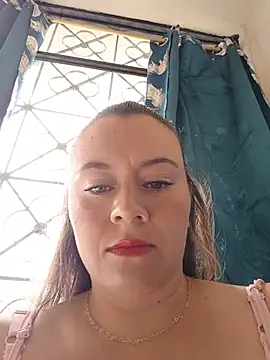 Hannah-colx online show from June 2026 04:00:01 PM