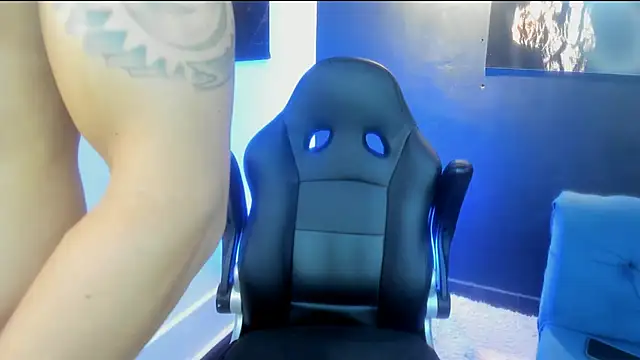 Snapshot of Joseph_Murray chatting on November 2025 09:59:02 PM Joseph Murray online show from November 2025 09:59:02 PM