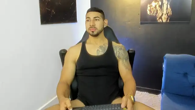 Snapshot of Joseph_Murray chatting on November 2025 08:40:01 PM Joseph Murray online show from November 2025 08:40:01 PM