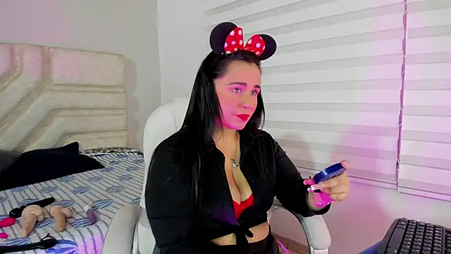  adahara queen online show from October 2025 04:24:02 AM