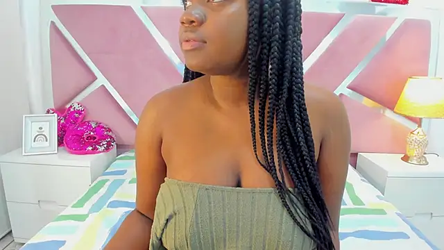 Snapshot of SulyClarck chatting on October 2025 07:58:02 PM SulyClarck online show from October 2025 07:58:02 PM