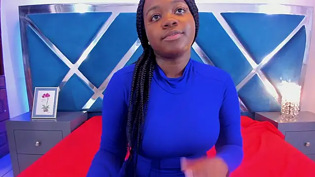 Snapshot of SulyClarck chatting on October 2025 08:02:02 PM SulyClarck online show from October 2025 08:02:02 PM