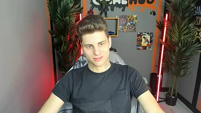 Snapshot of JackWolw chatting on September 2025 10:29:01 AM JackWolw online show from September 2025 10:29:01 AM