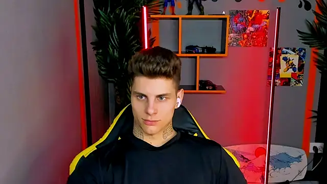 Snapshot of JackWolw chatting on October 2025 09:38:02 AM JackWolw online show from October 2025 09:38:02 AM