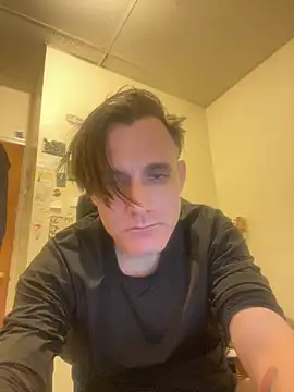 NicPolaris online show from February 2026 05:08:02 AM