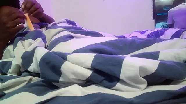 SucculentSexiness0 online show from April 2026 03:44:01 AM