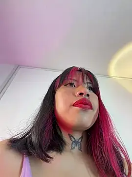 Snapshot of Georgina_Astor chatting on March 2026 02:27:02 AM Georgina Astor online show from March 2026 02:27:02 AM