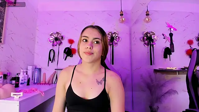 Natasha-Adams online show from May 2026 09:12:02 PM