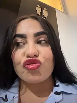 sofiiacarson online show from June 2026 07:50:01 PM