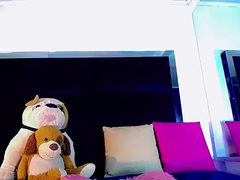 AnntonellaHott online show from January 2026 03:32:01 AM