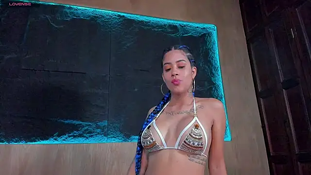 ScarlettSinclaiir online show from September 2025 04:09:05 PM