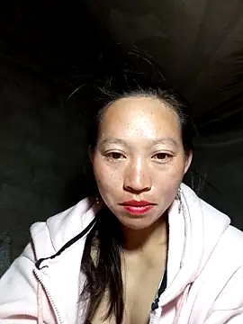 Snapshot of tcm-cute chatting on November 2025 07:35:01 PM tcm-cute online show from November 2025 07:35:01 PM