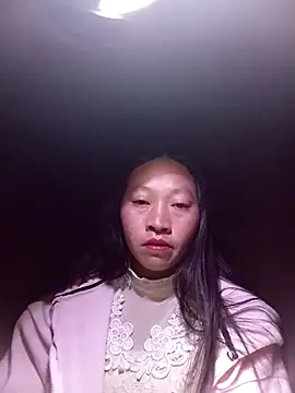 Snapshot of tcm-cute chatting on December 2025 07:10:01 PM tcm-cute online show from December 2025 07:10:01 PM