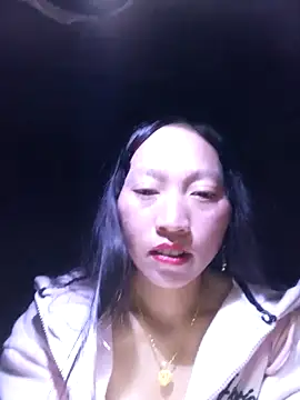 Snapshot of tcm-cute chatting on December 2025 01:07:01 PM tcm-cute online show from December 2025 01:07:01 PM