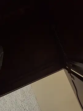 Snapshot of M1000DDddd chatting on November 2025 01:39:01 AM M1000DDddd online show from November 2025 01:39:01 AM