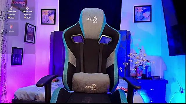 Snapshot of Michael_Lopez_1 chatting on October 2025 11:23:01 PM Michael Lopez 1 online show from October 2025 11:23:01 PM