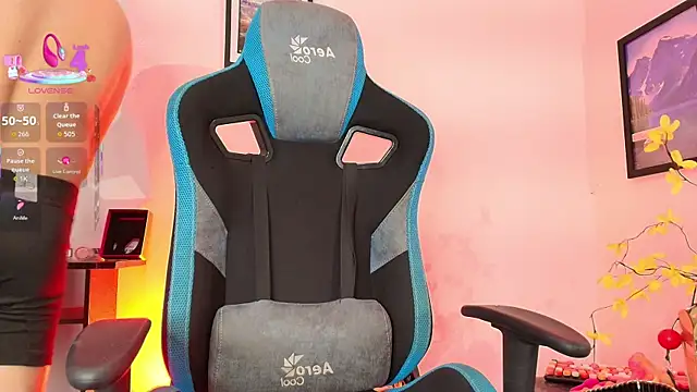 Snapshot of Michael_Lopez_1 chatting on April 2026 11:36:01 AM Michael Lopez 1 online show from April 2026 11:36:01 AM