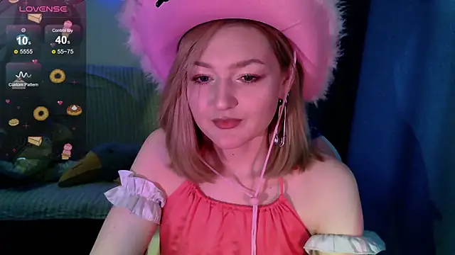 cute1stranger online show from October 2025 05:48:02 AM