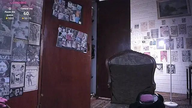 Snapshot of DiosaSexSymbol chatting on October 2025 02:23:02 AM DiosaSexSymbol online show from October 2025 02:23:02 AM